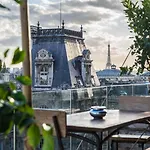Parisinteriorsrentals - Beautiful 2 Bdr Le Marais Notre Dame