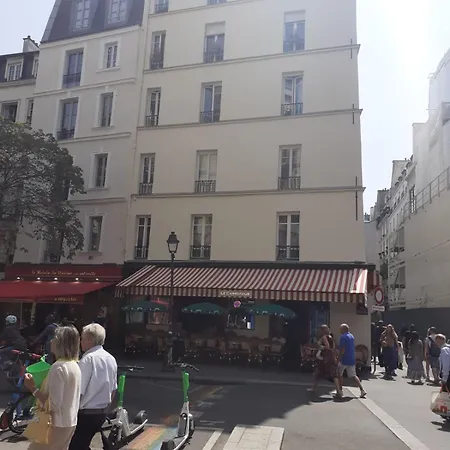 Appartamento Parisinteriorsrentals - Beautiful 2 Bdr Le Marais Notre Dame Parigi