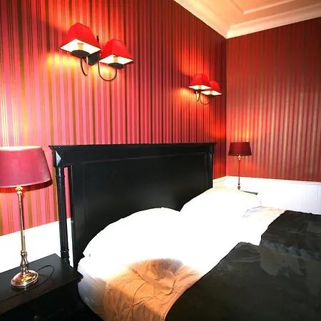 Parisinteriorsrentals - Beautiful 2 Bdr Le Marais Notre Dame Apartment Paris