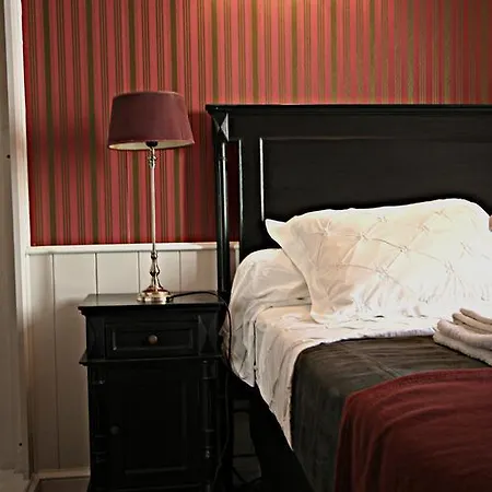 Parisinteriorsrentals - Beautiful 2 Bdr Le Marais Notre Dame Paris